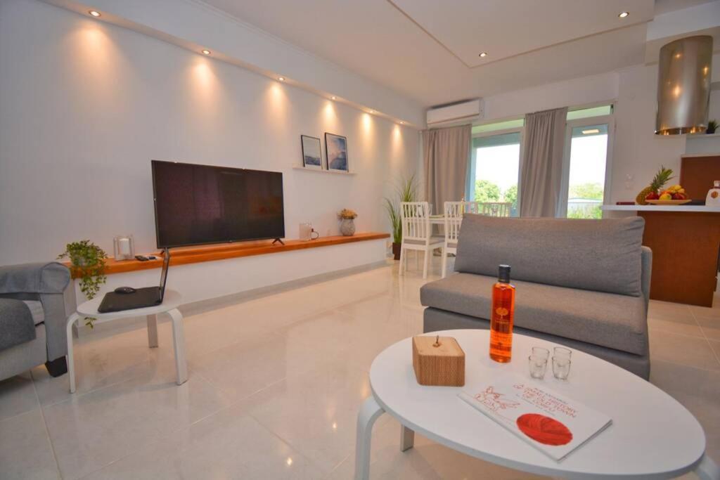 Potamos Deluxe White Apartment Εξωτερικό φωτογραφία
